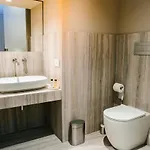 Etnea 270 ゲストハウス 4*